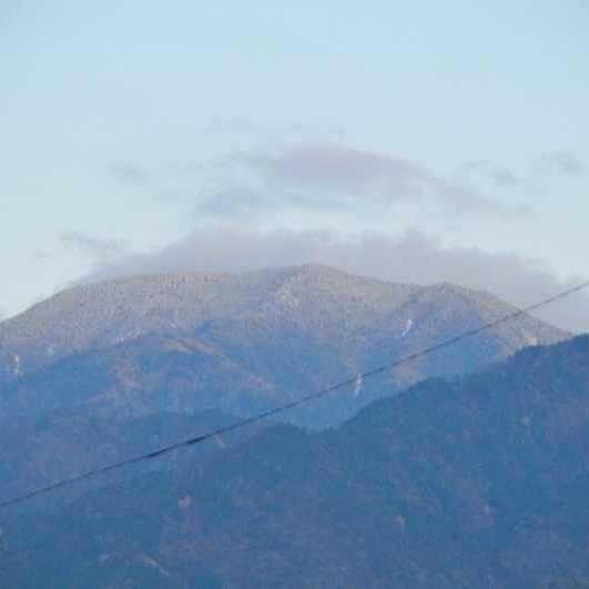 4/27 恵那山に雪が降った。
