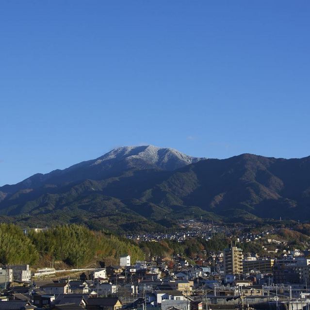 美しい‼︎ 恵那山に雪帽子
