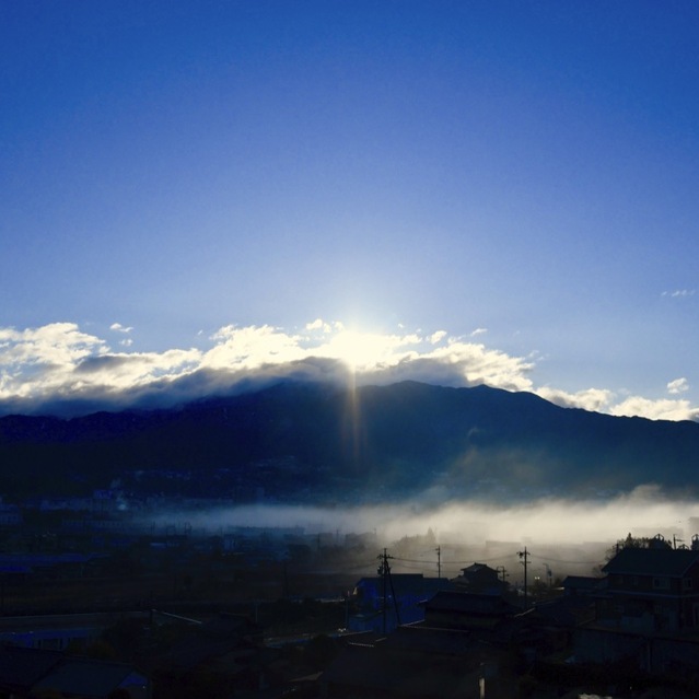 恵那山雲間からの日の出、1/5出初式の朝。