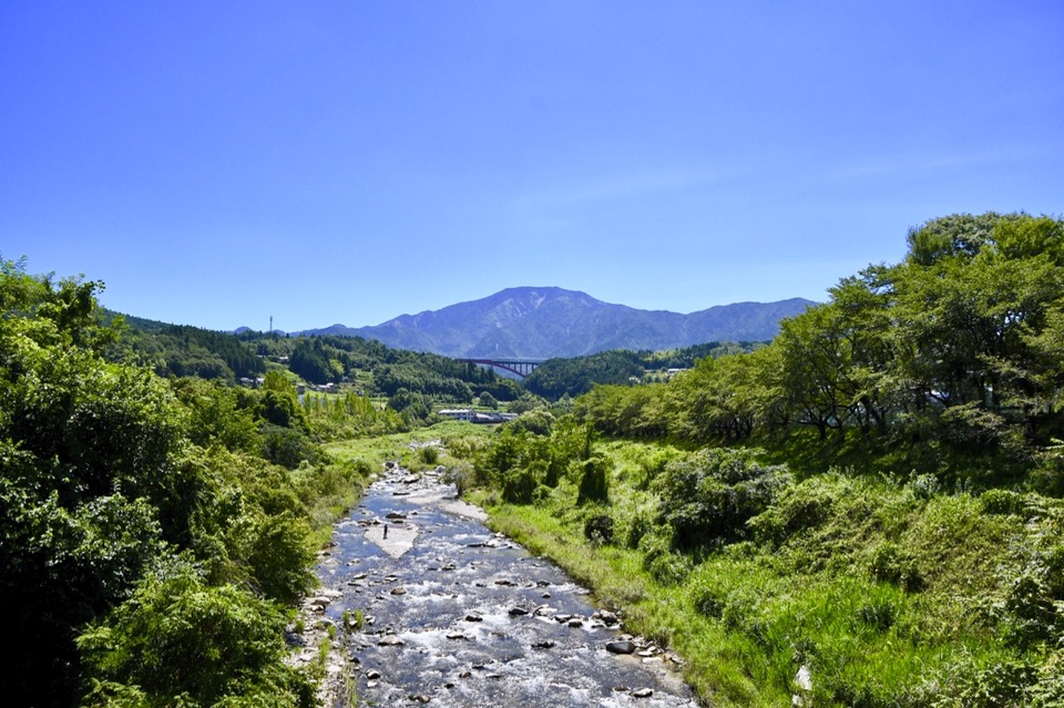 恵那山麓の風景 落合川の川音に涼を感じながらの真夏の恵那山。