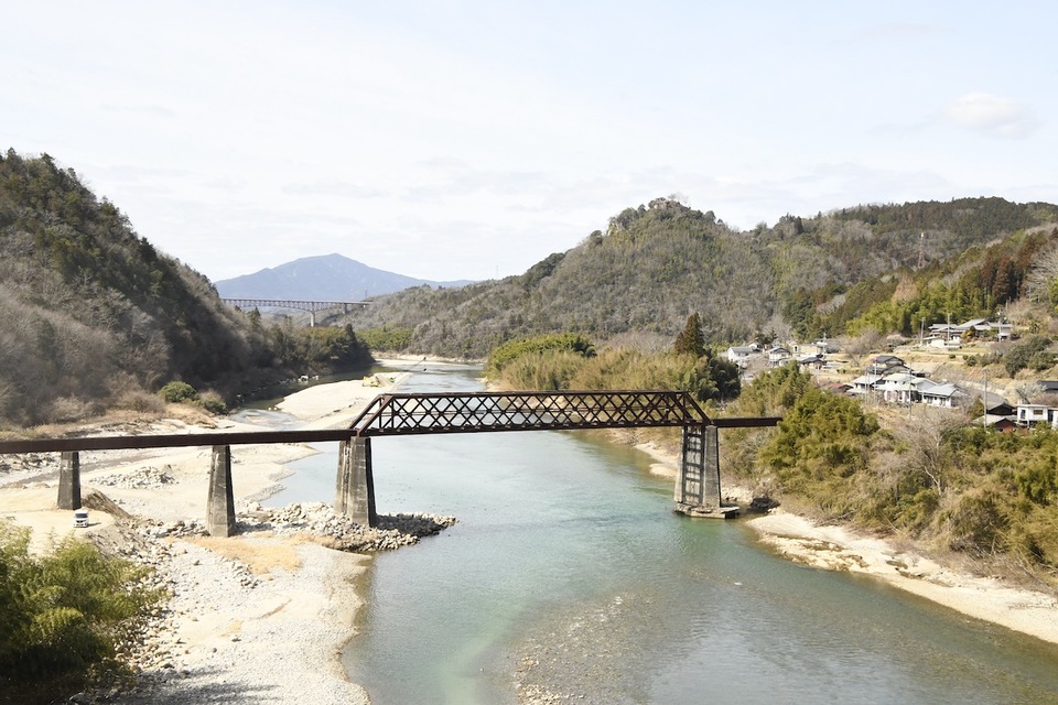 北恵那鉄橋は来年100歳です。