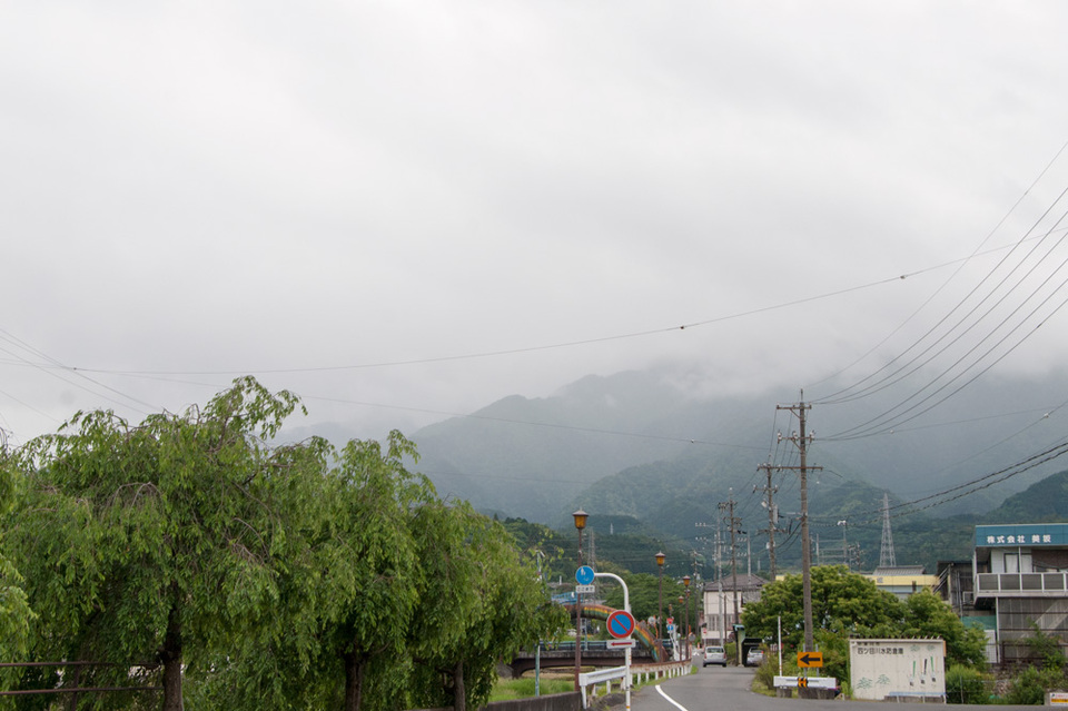 ６月最初の恵那山は雲の中