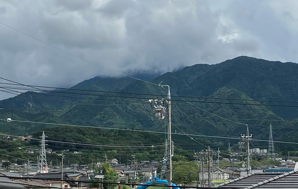 今日も不安定な天気です