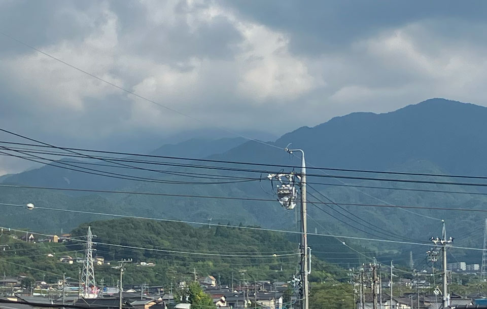 恵那山は雲の中。