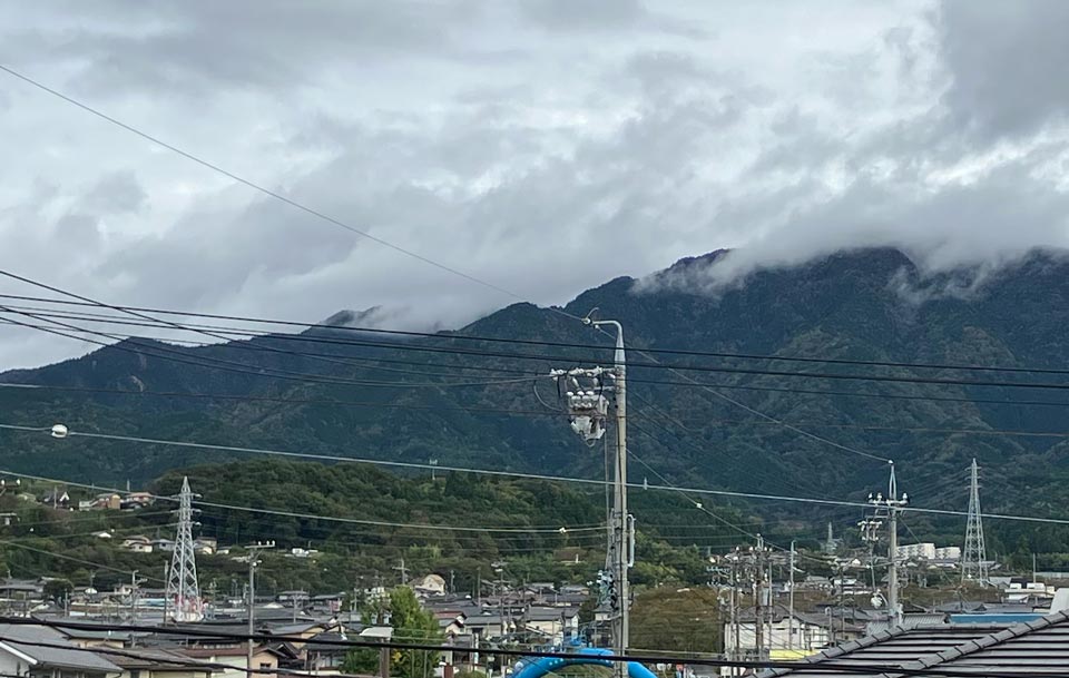 今日も恵那山は雲の中 border=